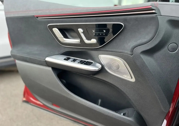 Mercedes-Benz EQE cena 425000 przebieg: 7000, rok produkcji 2023 z Warszawa małe 172